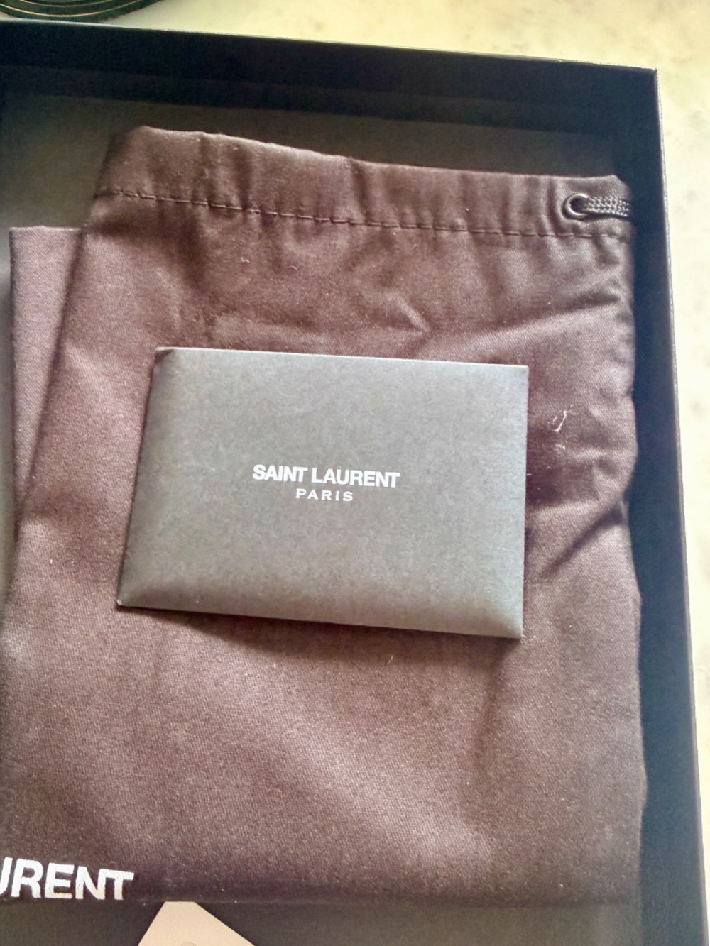 YSL pouch, crème de poudre embossed leather - Picture 3 of 9